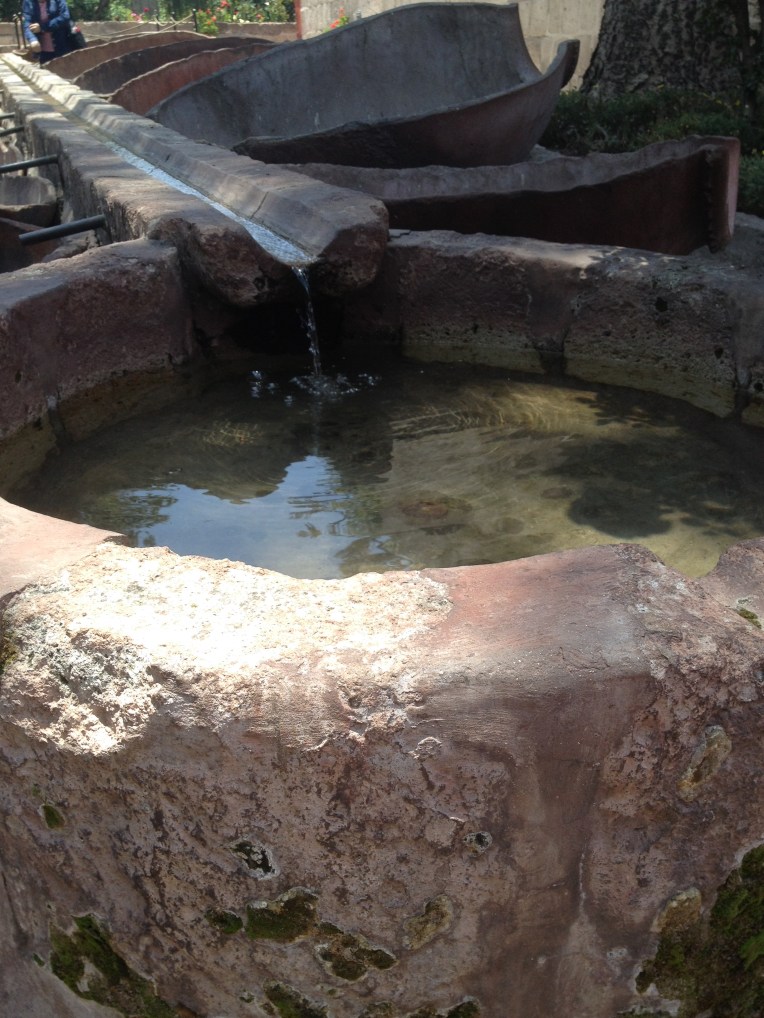 washing, Santa Catalina Monastery, Arequipa // A Slice of Peru