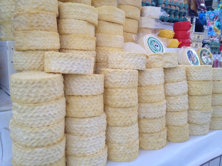 Mercado San Camilo, Arequipa // A Slice of Peru