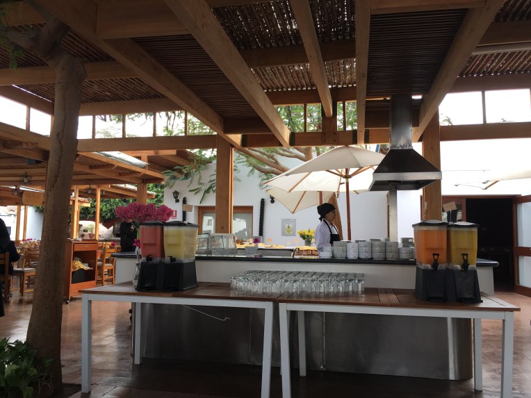 breakfast buffet, Las Dunas // A Slice of Peru