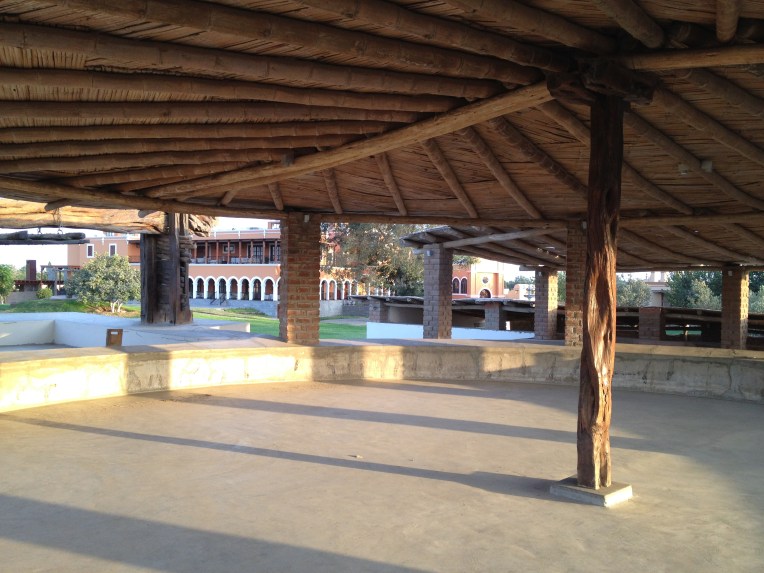 pressing the grapes - La Caravedo // A Slice of Peru